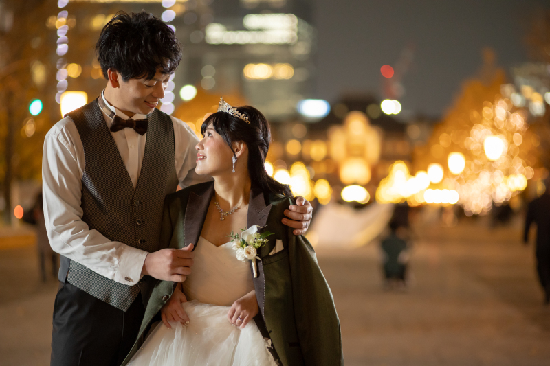 ラストは駅舎前で