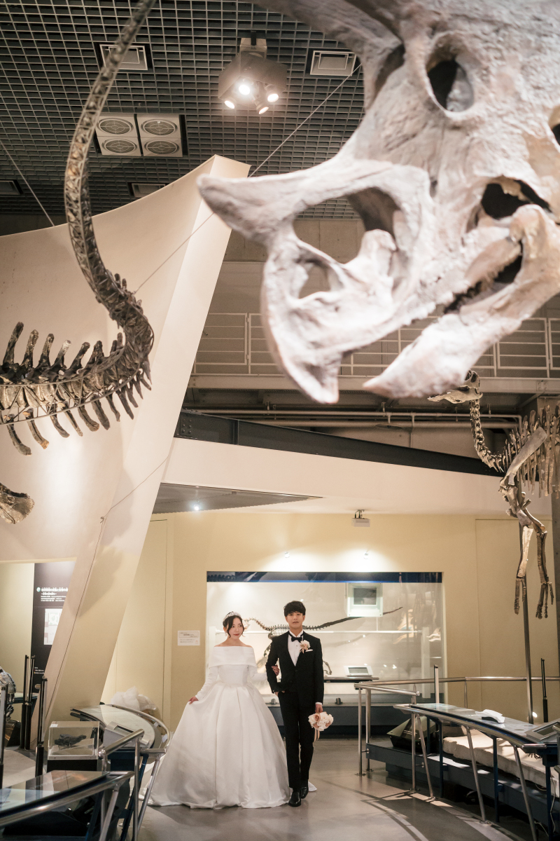 恐竜たちに囲まれて♪