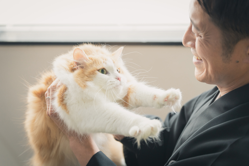 いつもと違う装いのご新郎にドキドキのシーン!