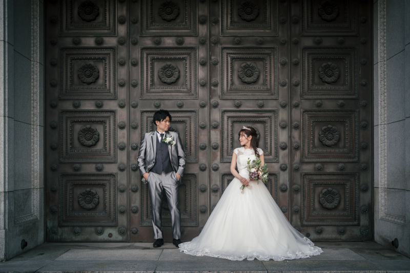 見つめ合って…