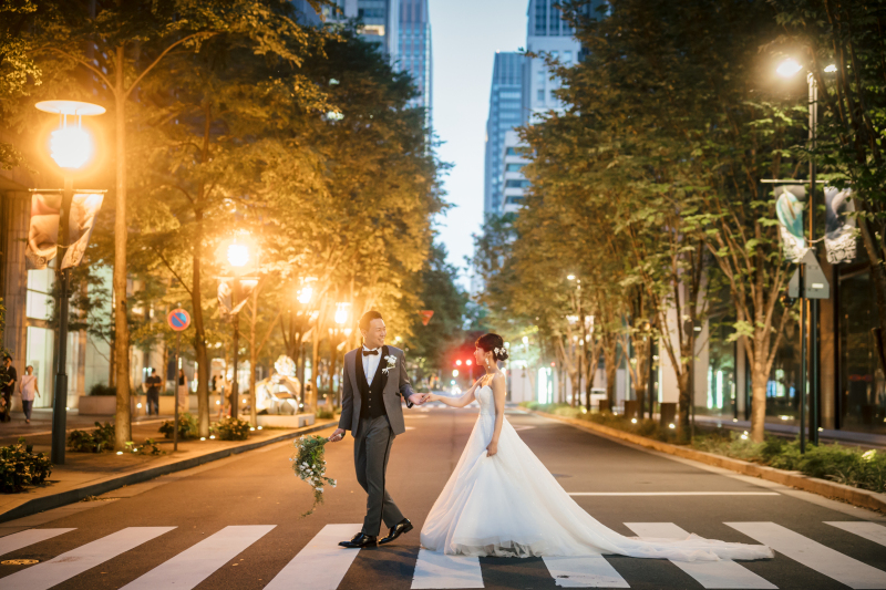 横断歩道を渡りながら