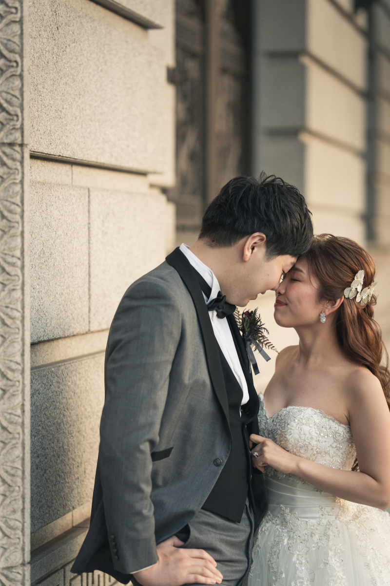 明治生命館前にて撮影♡