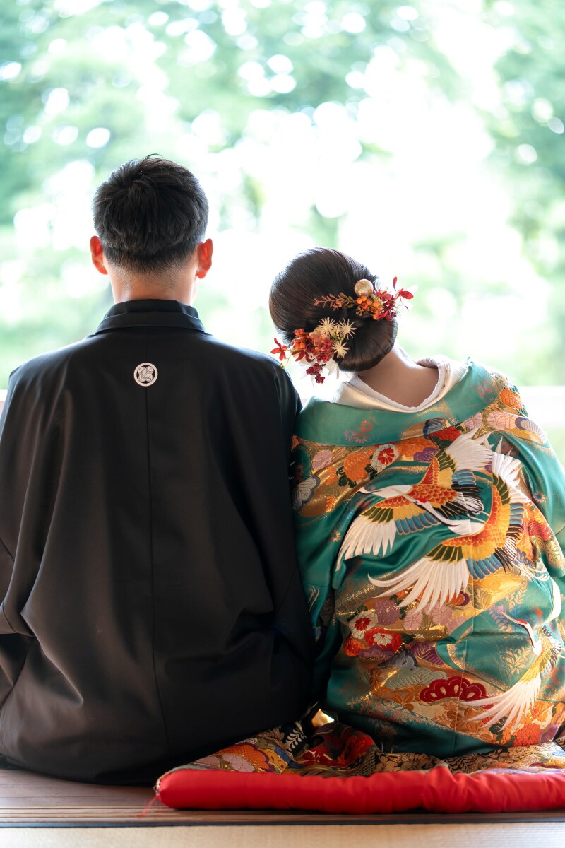 肩にもたれかかって♡