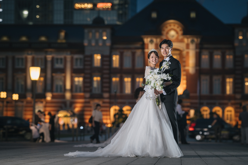 最後はライトアップされた東京駅で