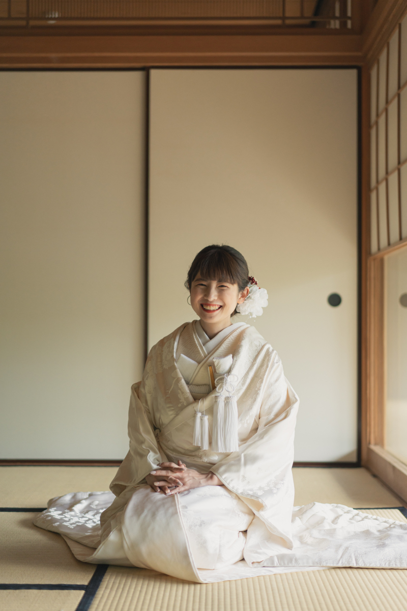 可愛い笑顔の映える暖かみも感じられる瞬間