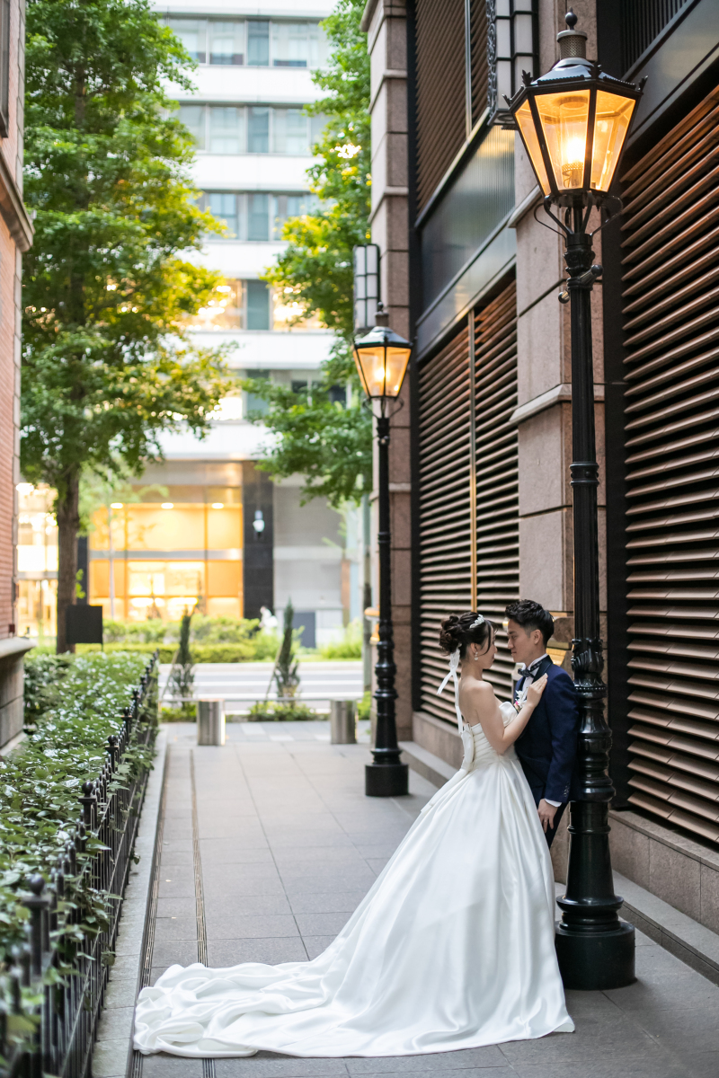 洋装で丸の内ブリックスクエアへ