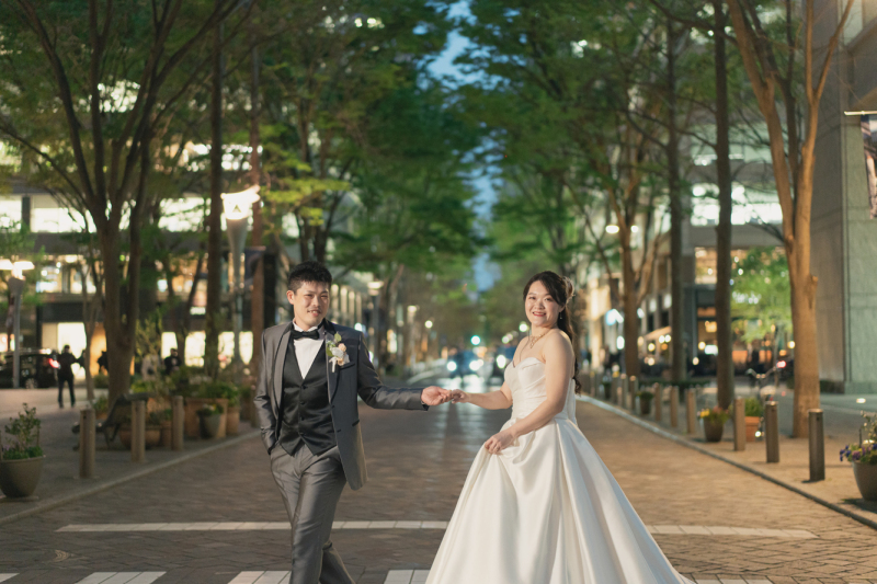 丸の内の横断歩道で♪