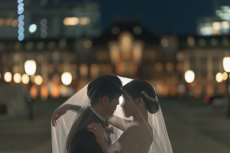 ベールに包まれるお二人♡