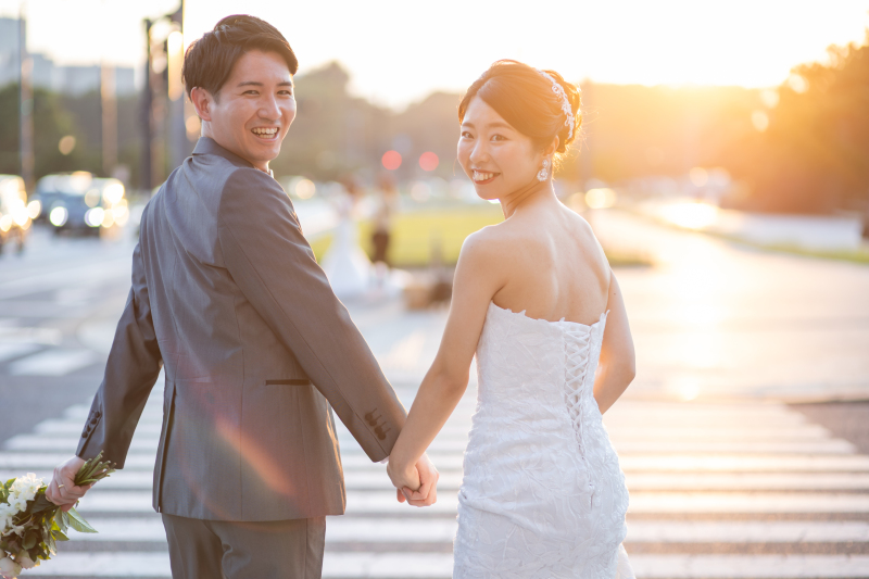 緑もたっぷりの、丸の内ロケーション撮影♪