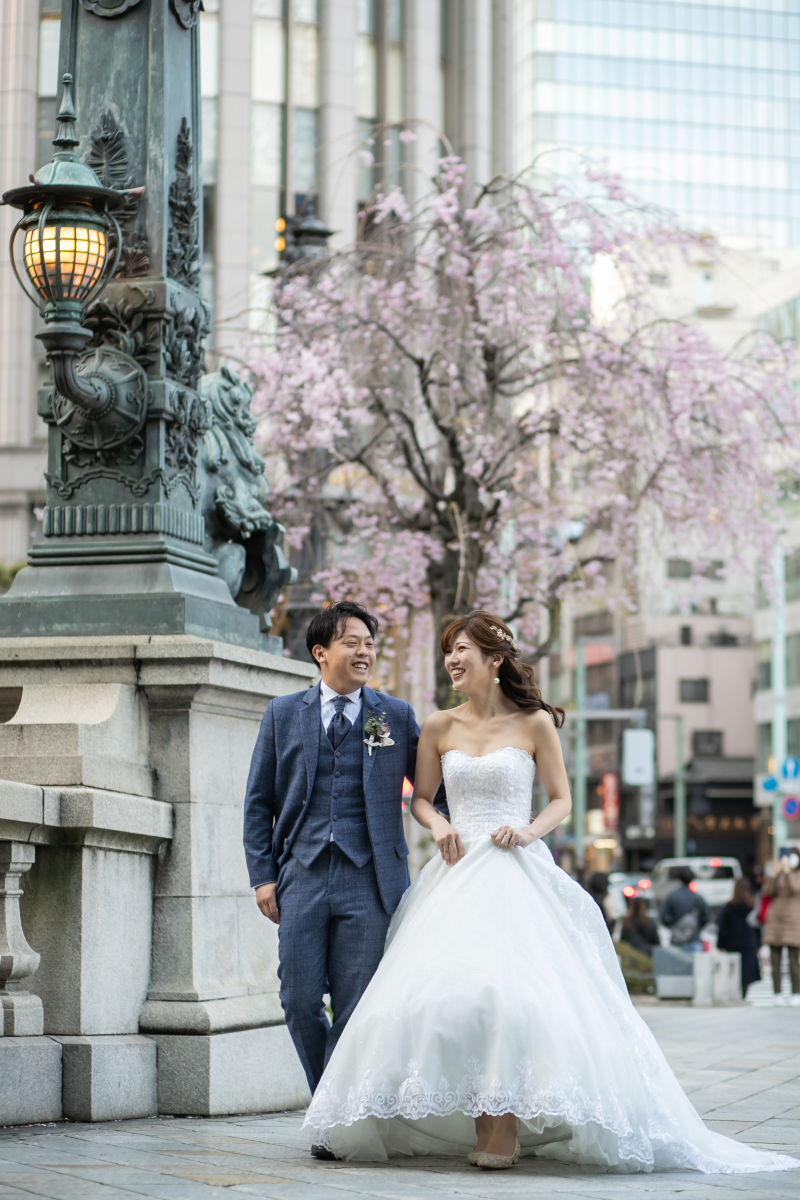 洋装でも桜とのショット♪