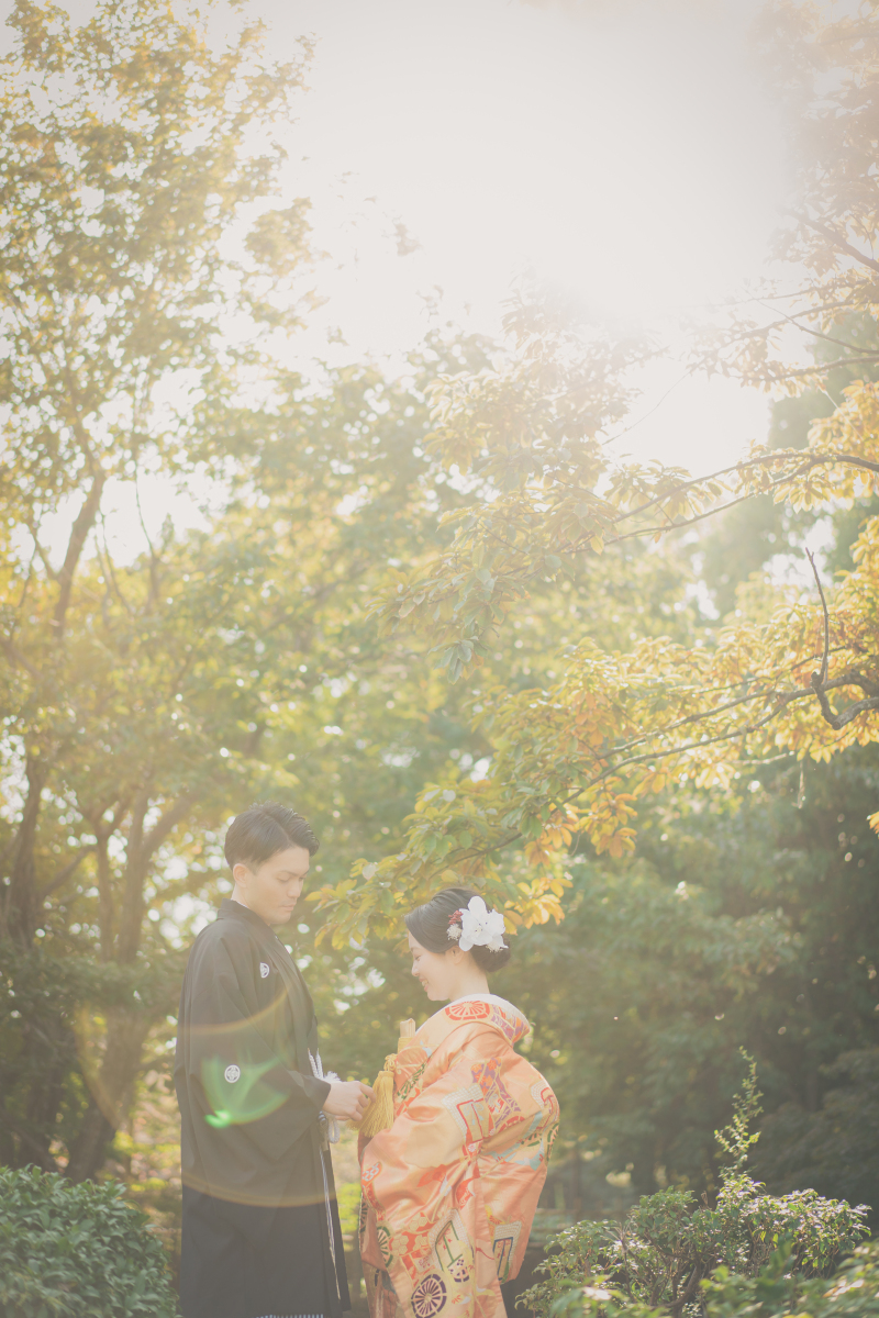 木漏れ日がお二人を暖かく照らして♪