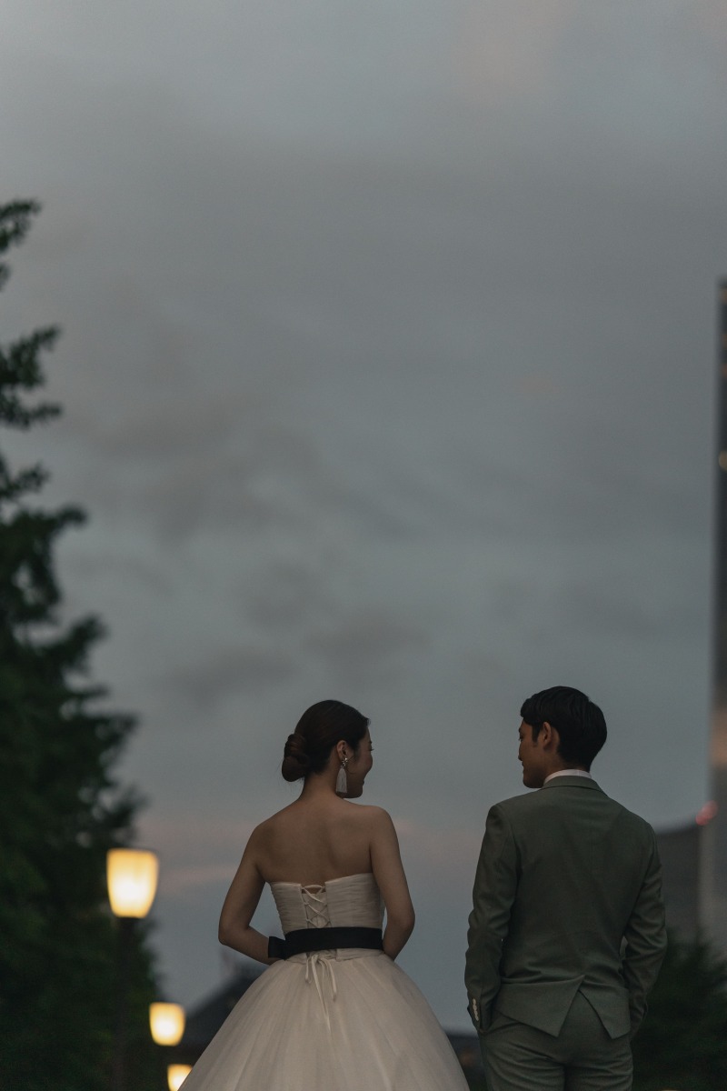 夕暮れ時の東京丸の内