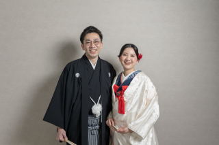 お持込みのお振袖に白無垢を合わせた和装スタジオフォト