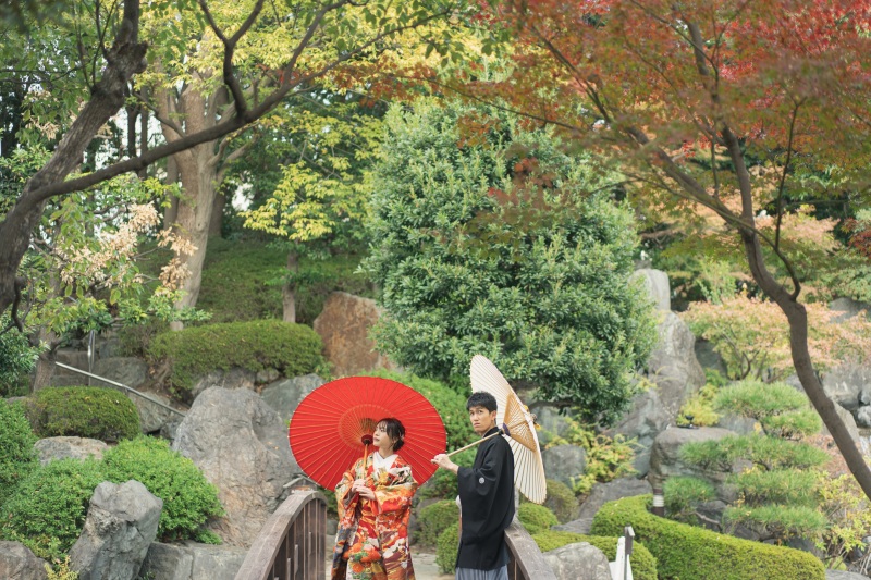 傘を使って鮮やかに♪