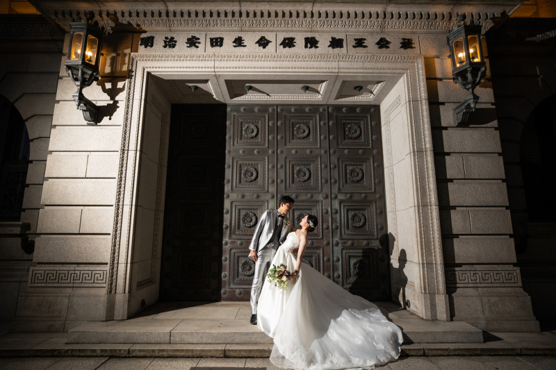 鉄門の引きショット