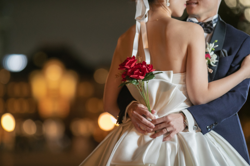東京駅前で、アップショット
