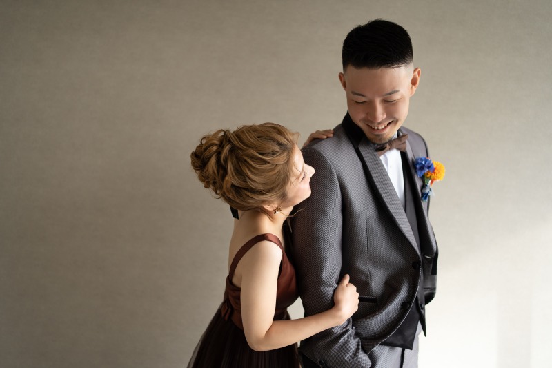 背景の色とライティングを変えて