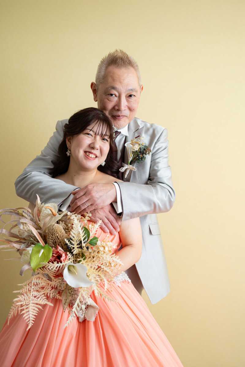 ピンクのドレスに!