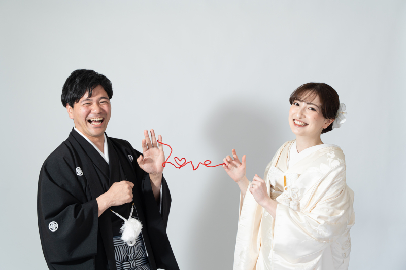 赤い糸の「Love」の文字