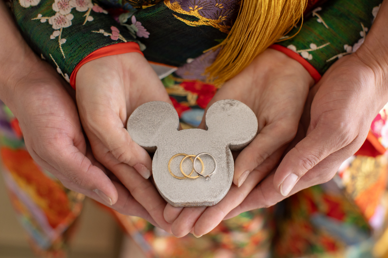 リングとお二人のぬくもりが伝わる一枚