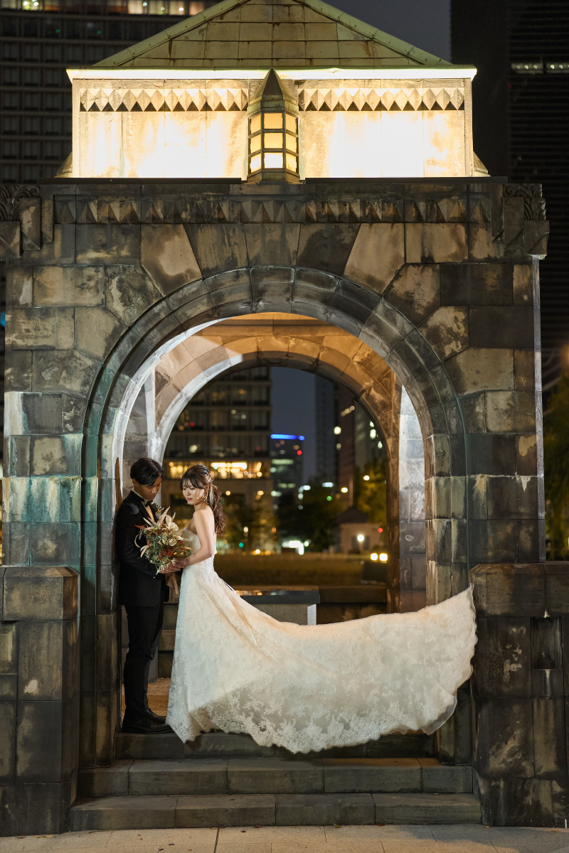 大定番スポット、和田倉門のガゼボの中で