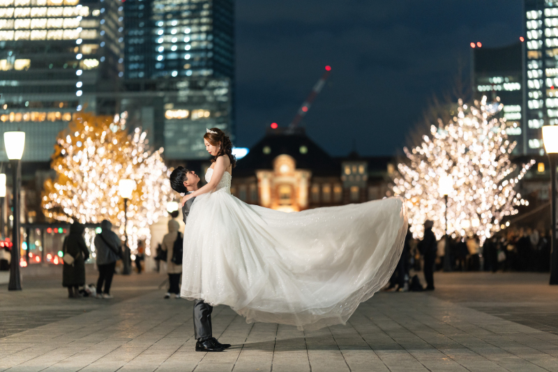 イルミネーションのドレスふんわりショット