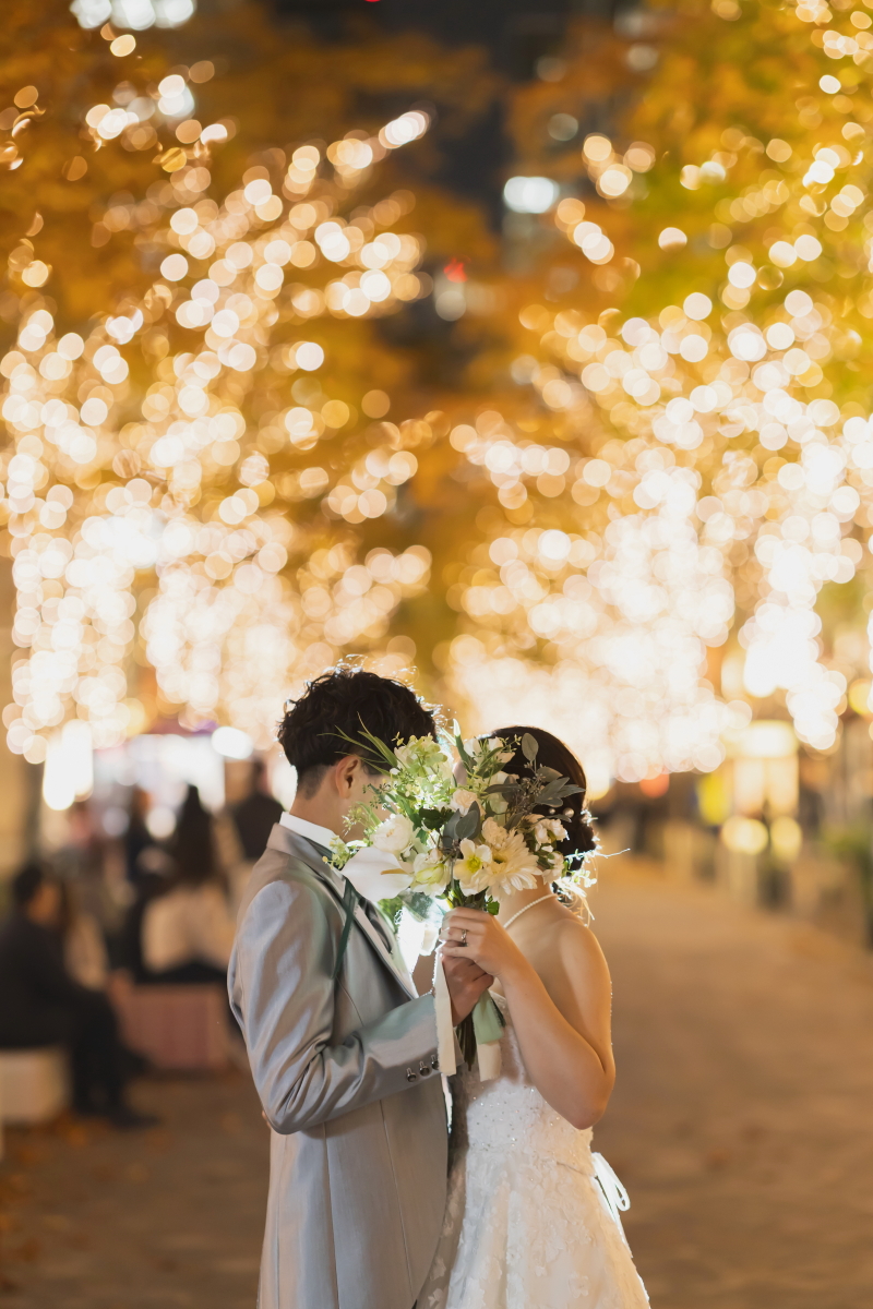 イルミネーションバックのロマンチックショット♡