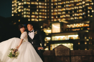 クラシックなスタイリングで丸の内ロケ