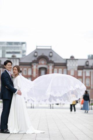 明るい昼間の丸の内&東京駅！