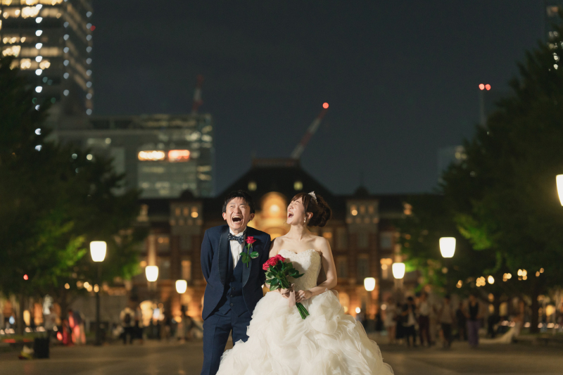 空に向かって大笑い!