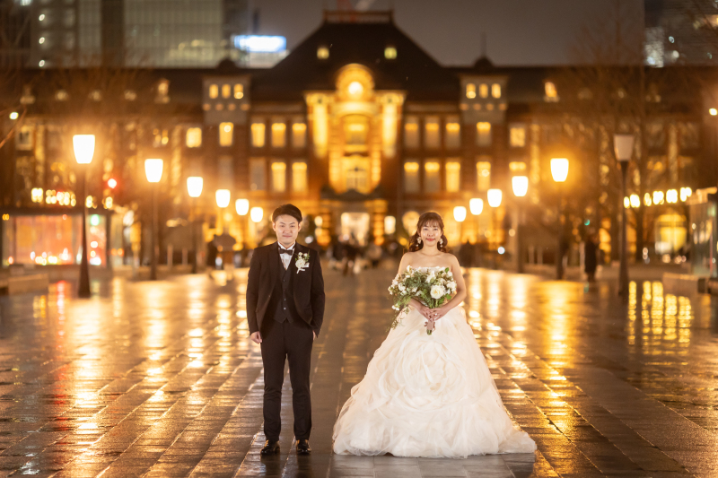 雨の後の東京駅前にて♡