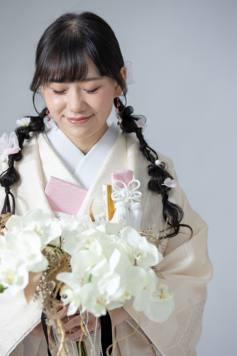 白無垢にワンポイント