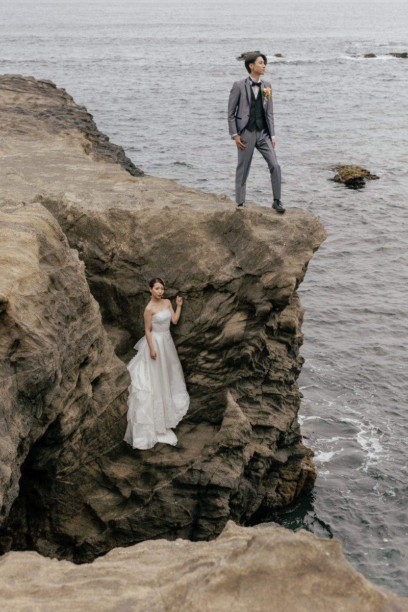 切り立った崖で映画のようなショット