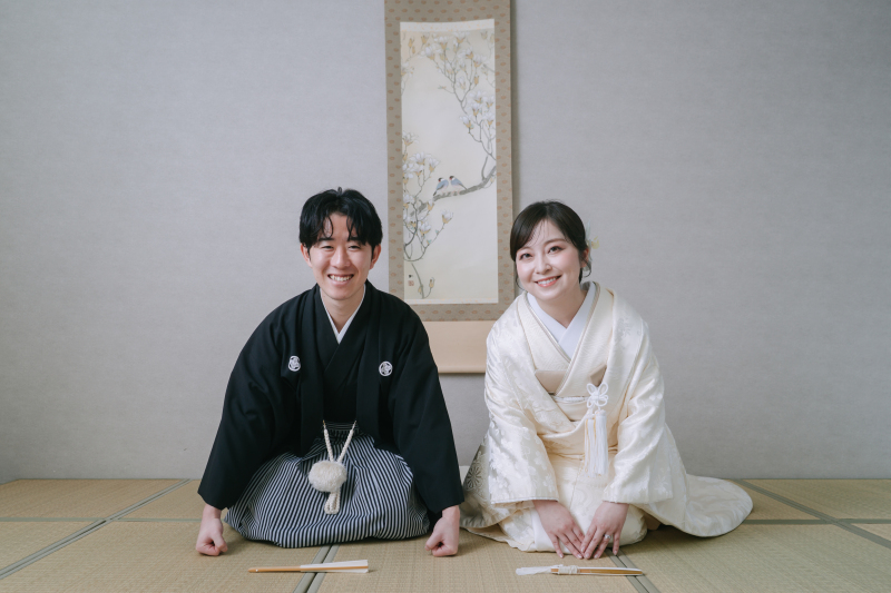 畳で正座カット