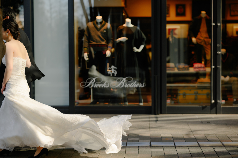 ドレスの動きを捉えて