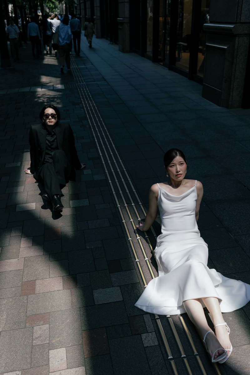 街中でのお座りショット！