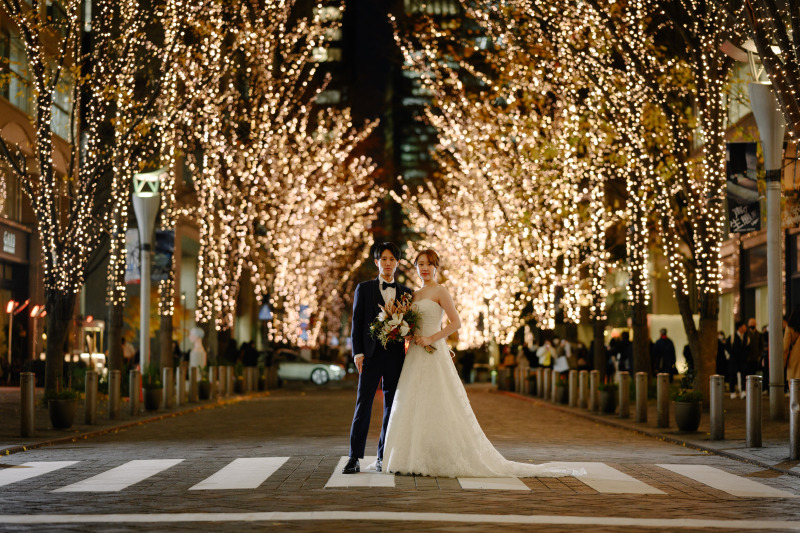 イルミネーションをバックに王道の一枚!