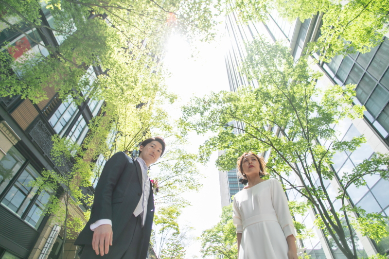 スタイリッシュな下からショット