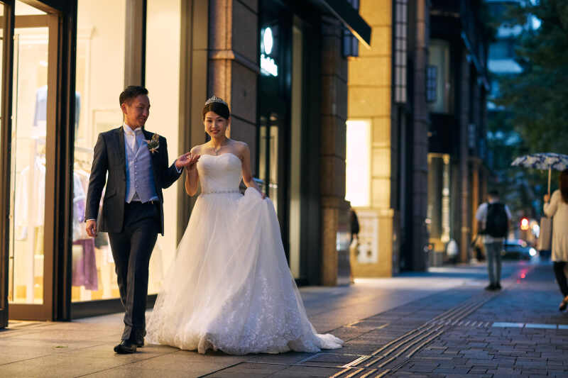 丸の内の仲通りでデート！