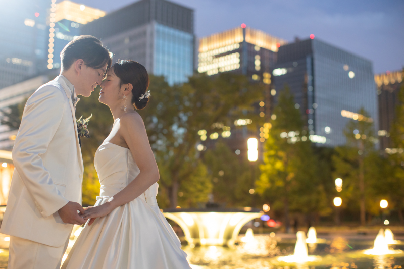 背景はライトアップで