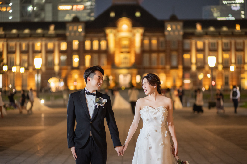 見つめ合うと自然と笑顔に