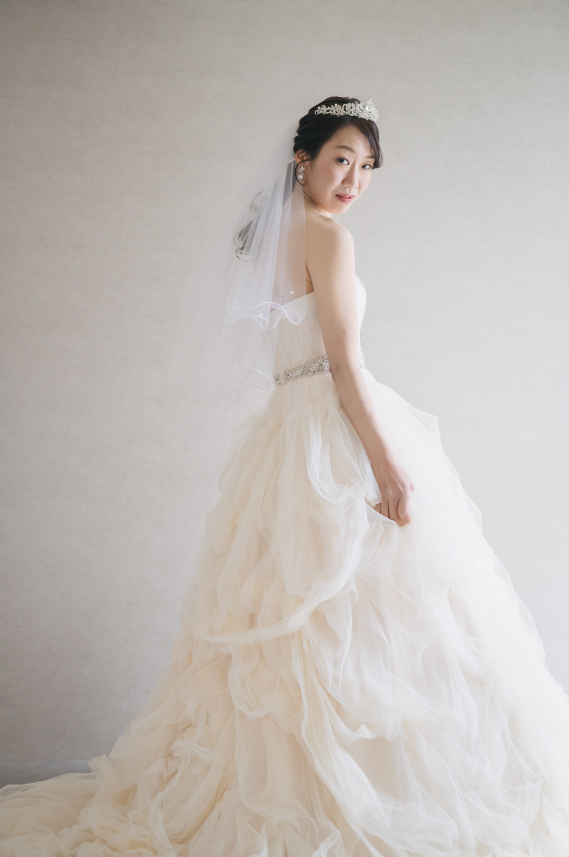 ベールを付けてみたり!