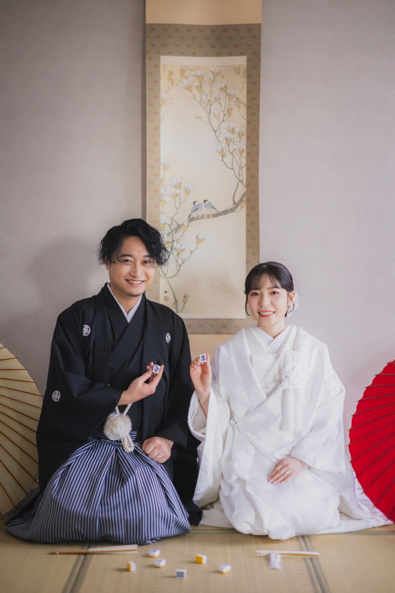 麻雀牌を持ってみたり！