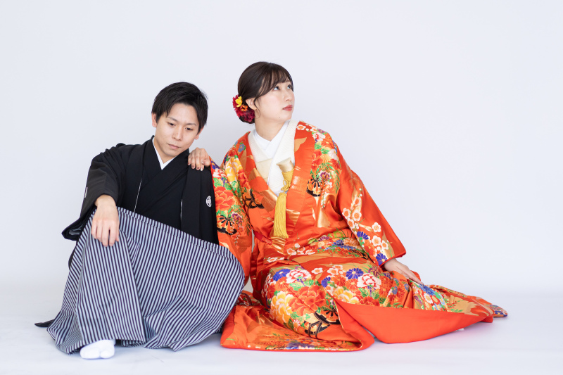 スタイリッシュなポージングで