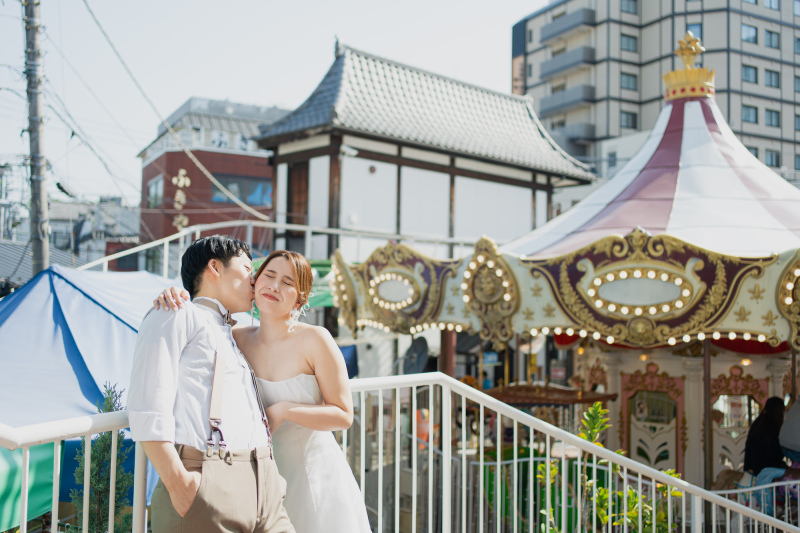 頬にキスのシーン♡