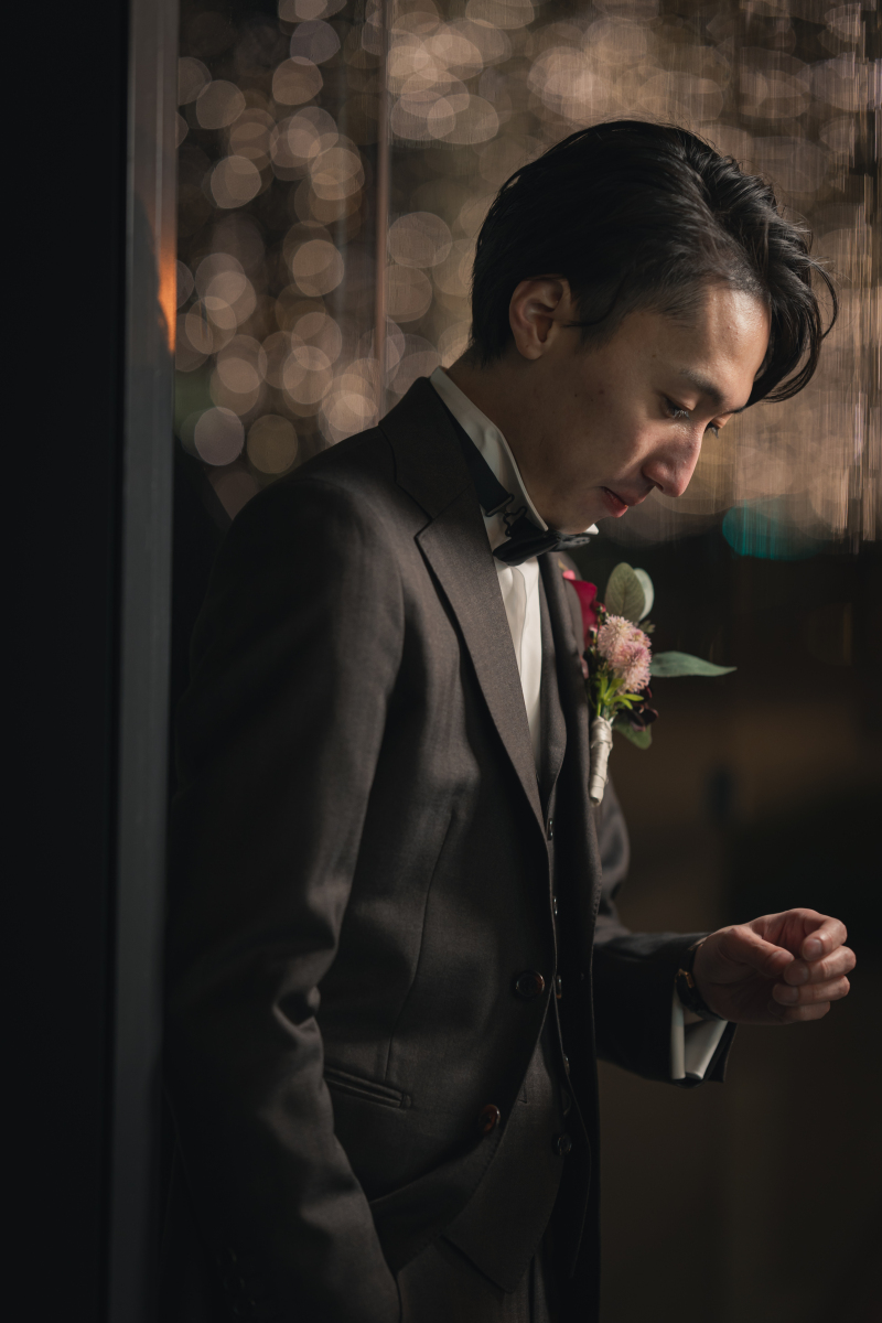 スタイリッシュなご新郎ソロショット