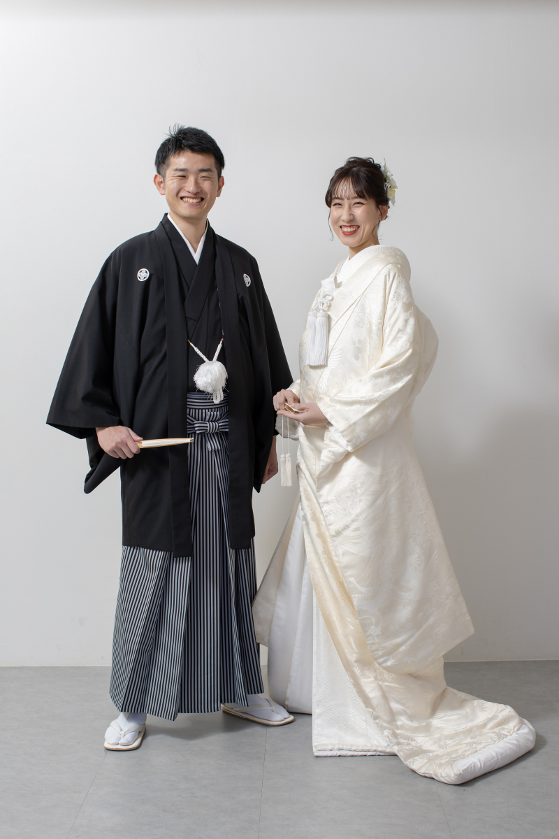 スタジオ、和装からスタート！