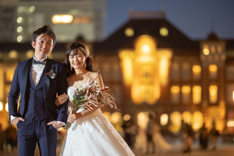 腕を組んで仲良く！