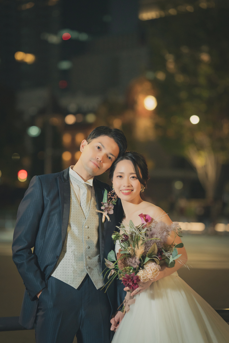 鮮やかなブーケがナイト撮影の色どりに♪