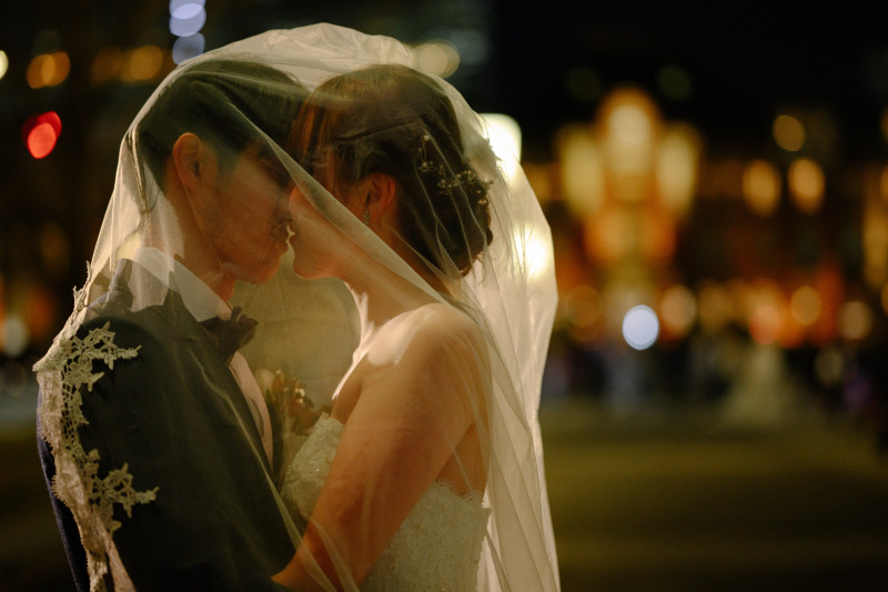 お次はヴェールに包まれてロマンチックに